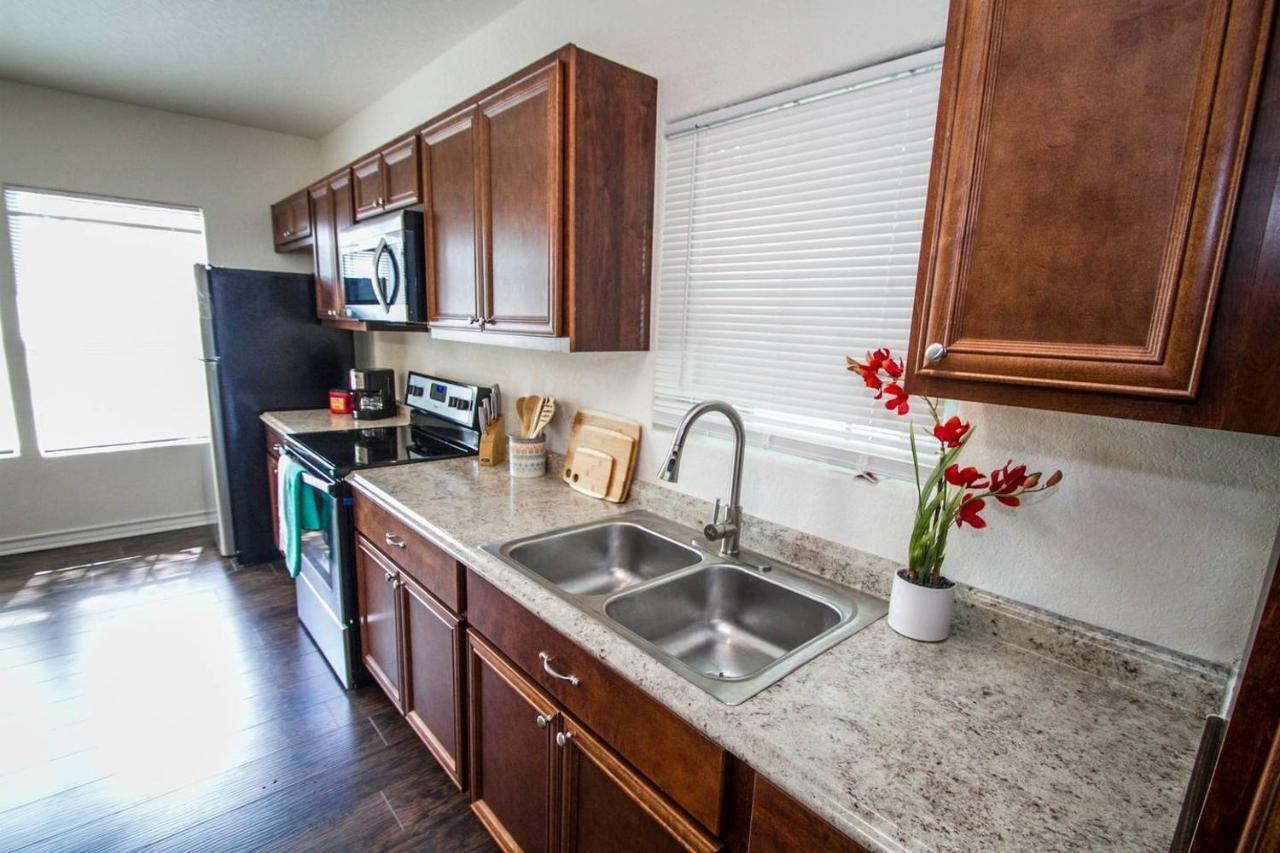 Appartement Hays St Cozy Remodeled 2Br/2Ba House Sleeps 8 à San Antonio Extérieur photo