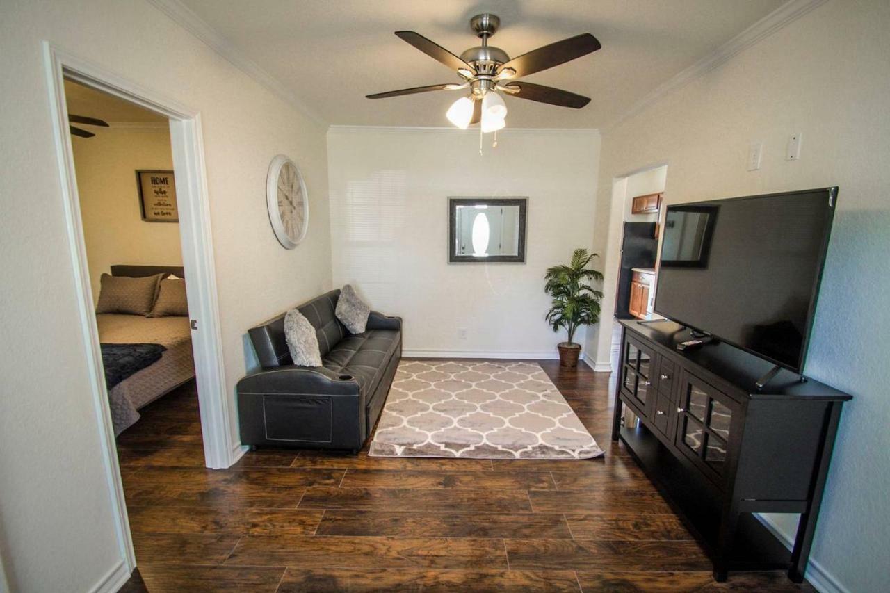 Appartement Hays St Cozy Remodeled 2Br/2Ba House Sleeps 8 à San Antonio Extérieur photo